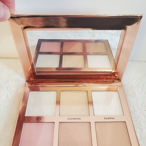 NIB Ace Beaute Glow Essentials Shimmer Highlighter Palette - Picture 7 of 14